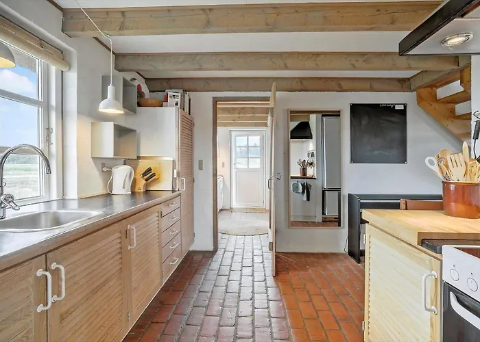 10256-ulfborg-kjaergaardvej-135 * Ulfborg